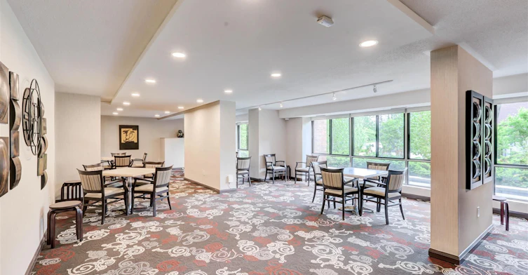 405-1400 Dixie Road, Mississauga, ON, L5E 3E1 - 4