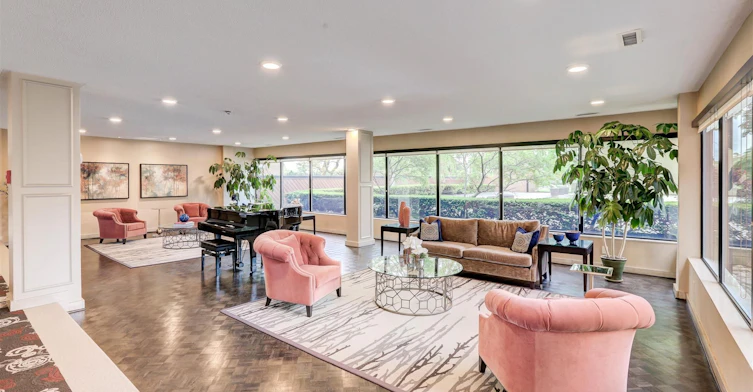 405-1400 Dixie Road, Mississauga, ON, L5E 3E1 - 5