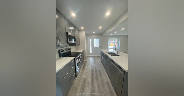 118 Avening Drive, Toronto, ON, M9V 4E6 - 4