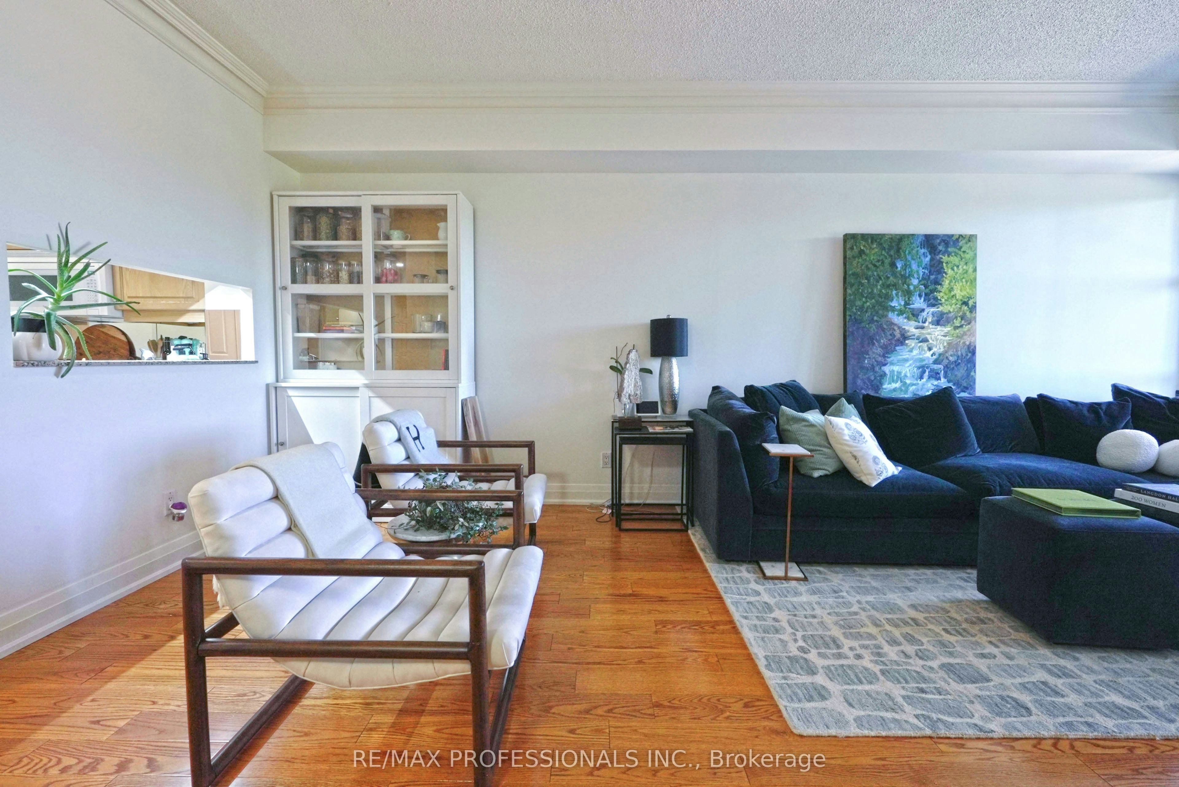 514-3085 Bloor Street W, Toronto, ON, M8X 1Z4 - 4