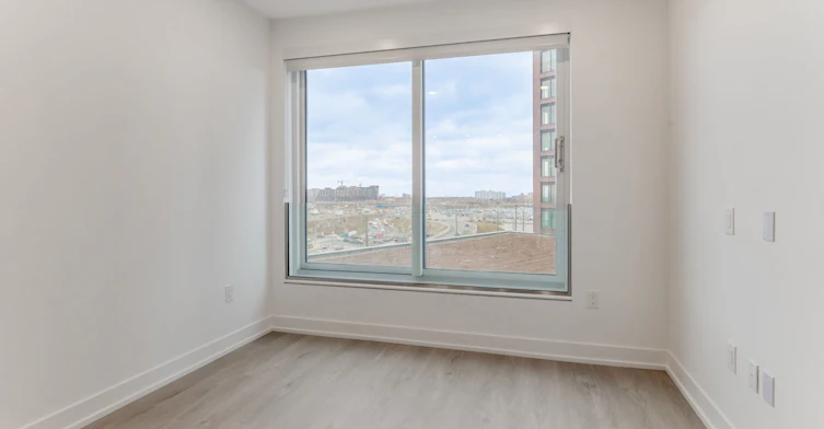 1003-31 York Garden Way, Toronto, ON, M6A 2V1 - 5