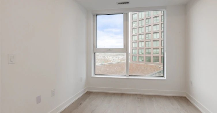 1003-31 York Garden Way, Toronto, ON, M6A 2V1 - 6