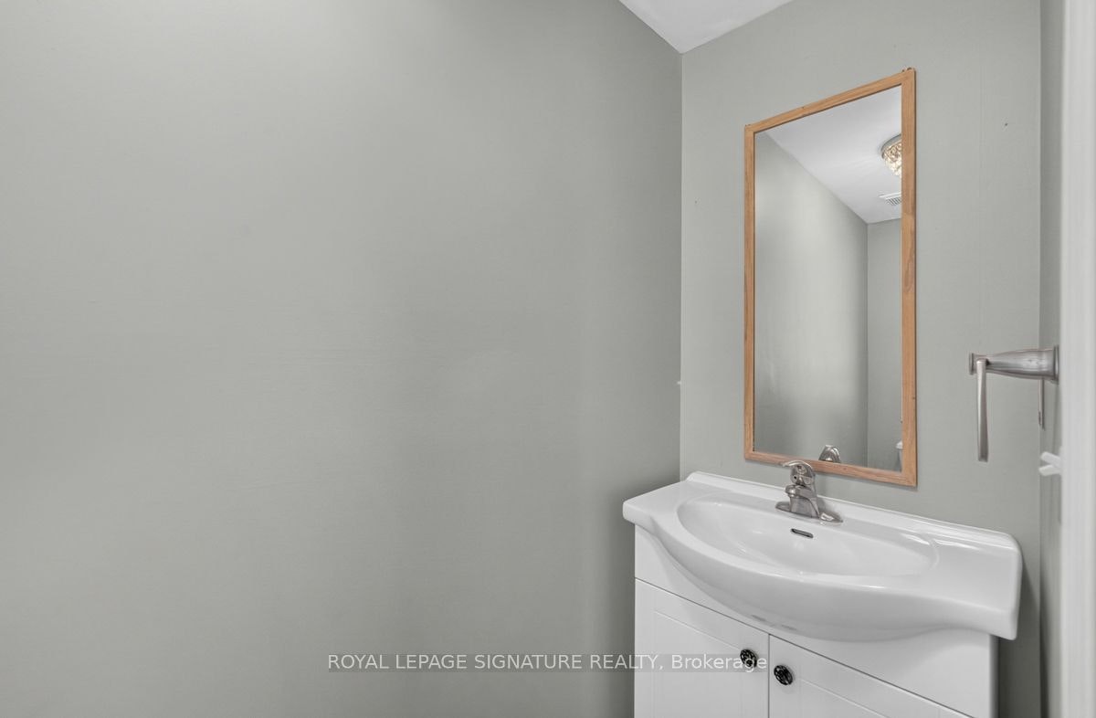 19 Mossgrove Crescent, Brampton, ON, L7A 3E6 - 13