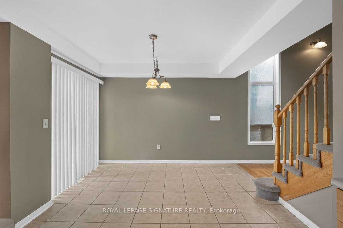 19 Mossgrove Crescent, Brampton, ON, L7A 3E6 - 9
