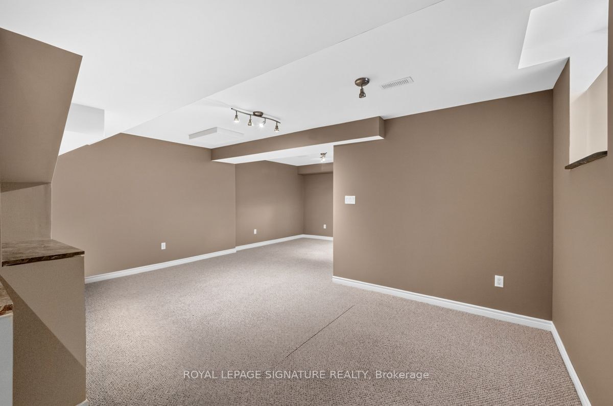 19 Mossgrove Crescent, Brampton, ON, L7A 3E6 - 26