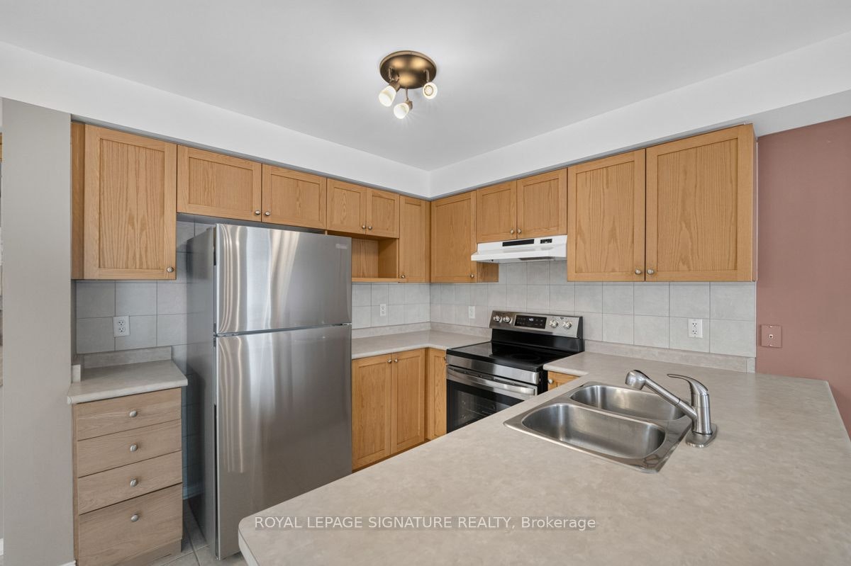 19 Mossgrove Crescent, Brampton, ON, L7A 3E6 - 11