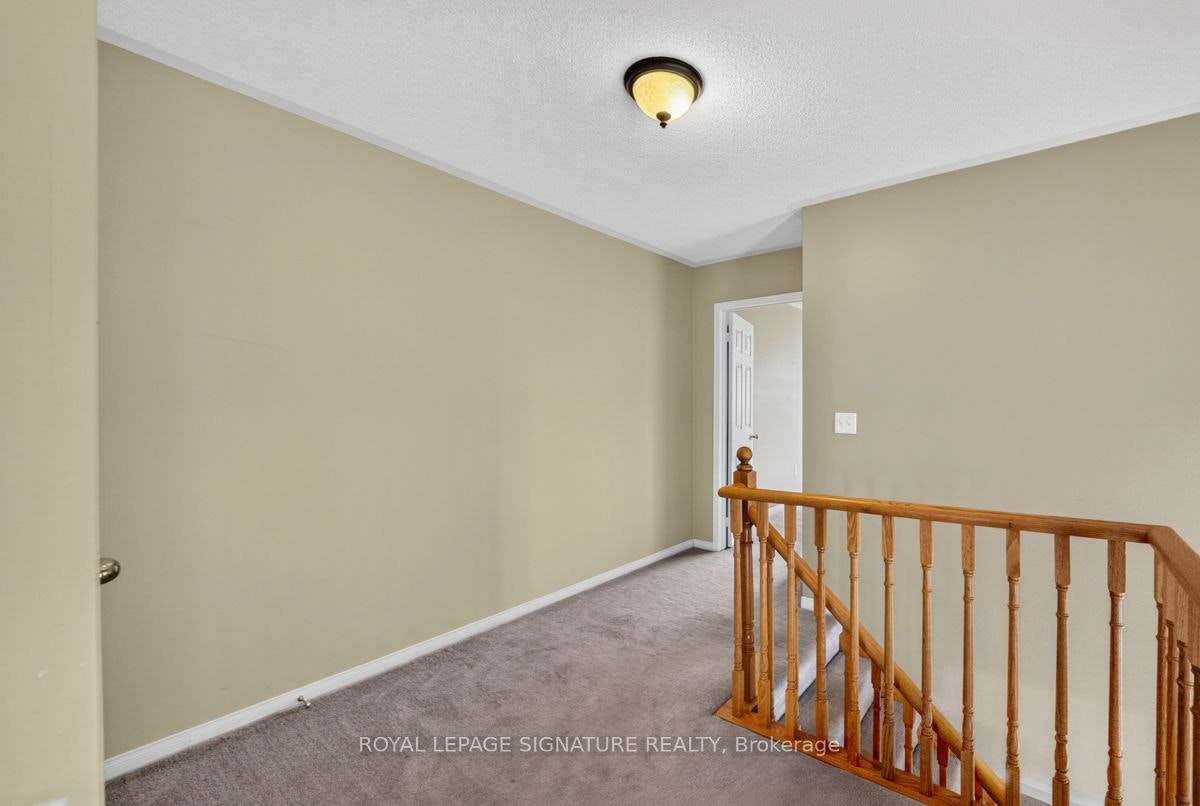 19 Mossgrove Crescent, Brampton, ON, L7A 3E6 - 17