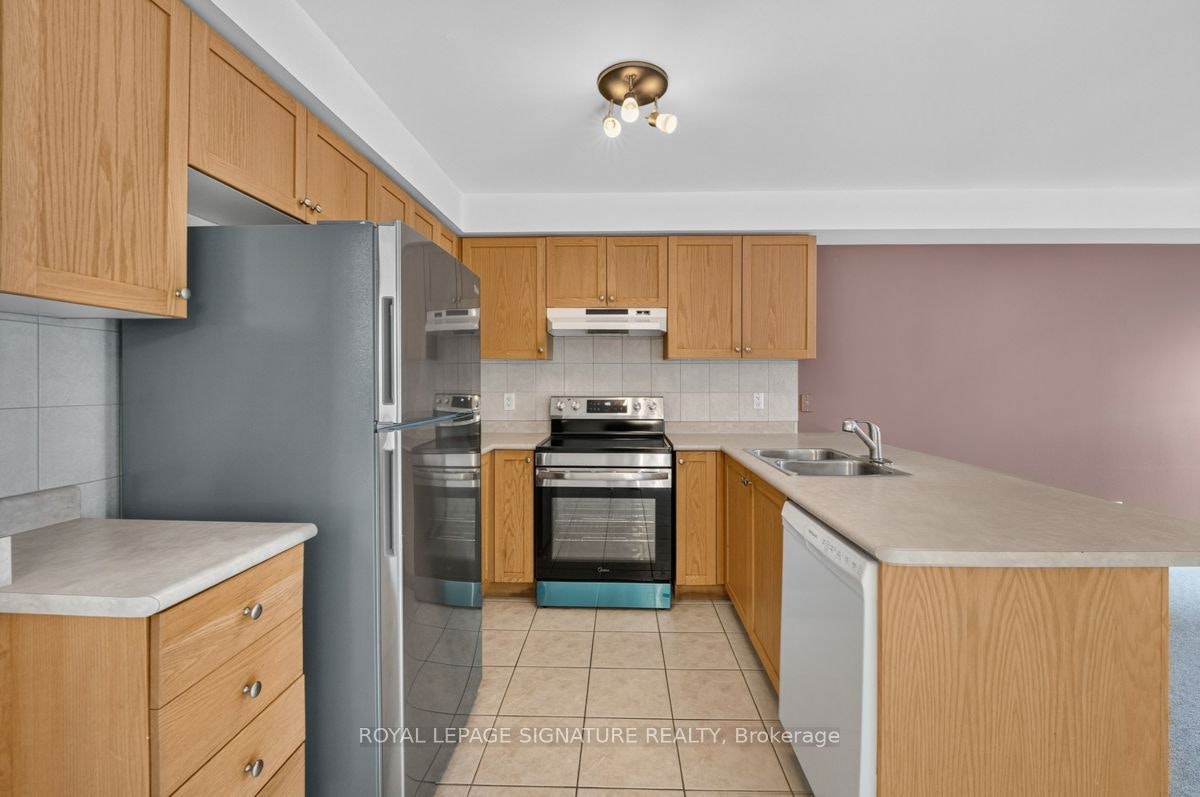 19 Mossgrove Crescent, Brampton, ON, L7A 3E6 - 10