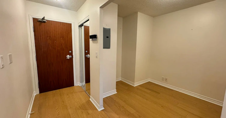 2107-1 Elm Drive W, Mississauga, ON, L5B 4M1 - 3