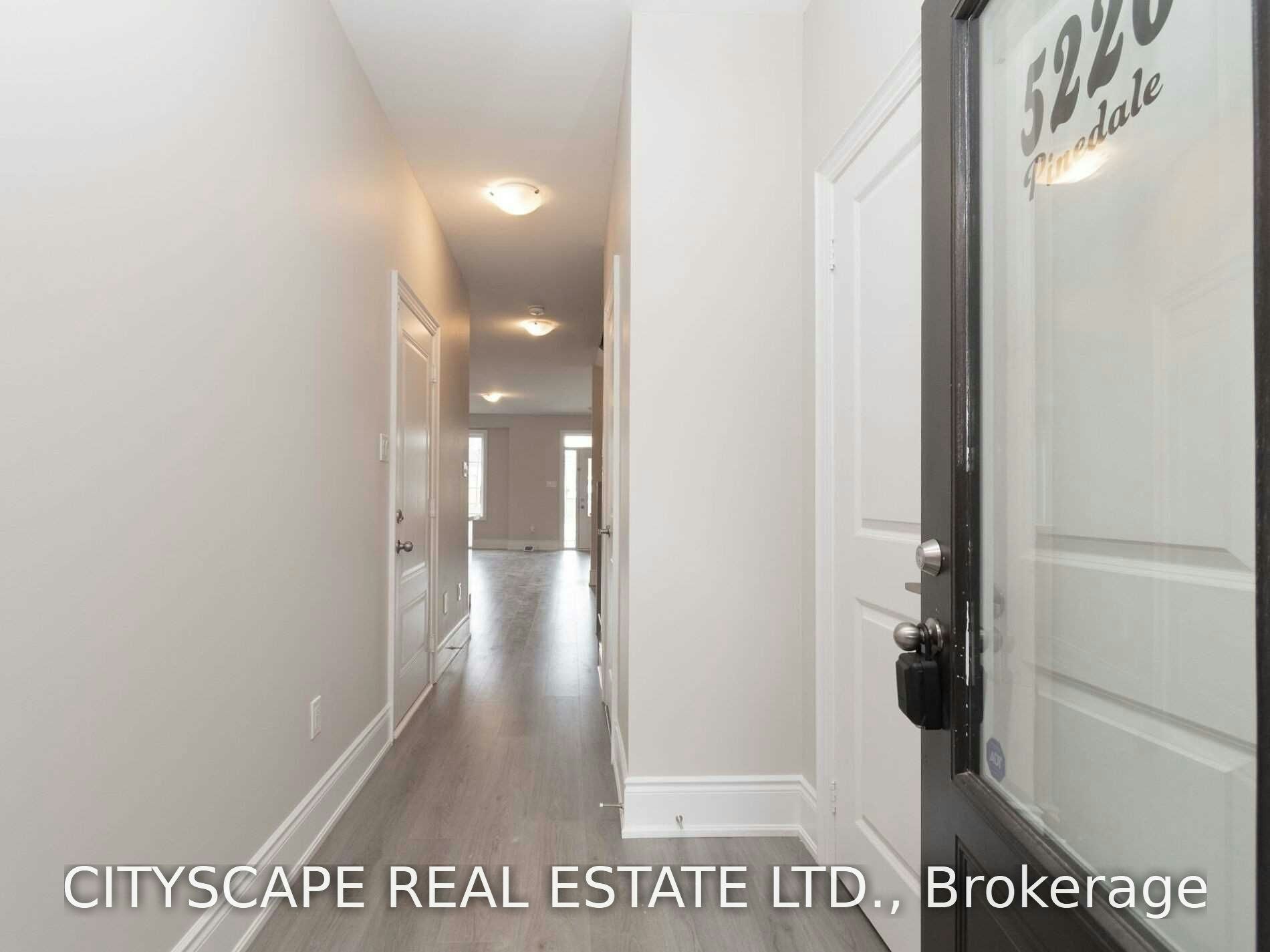 5226 Pinedale Drive, Burlington, ON, L7L 4J1 - 4