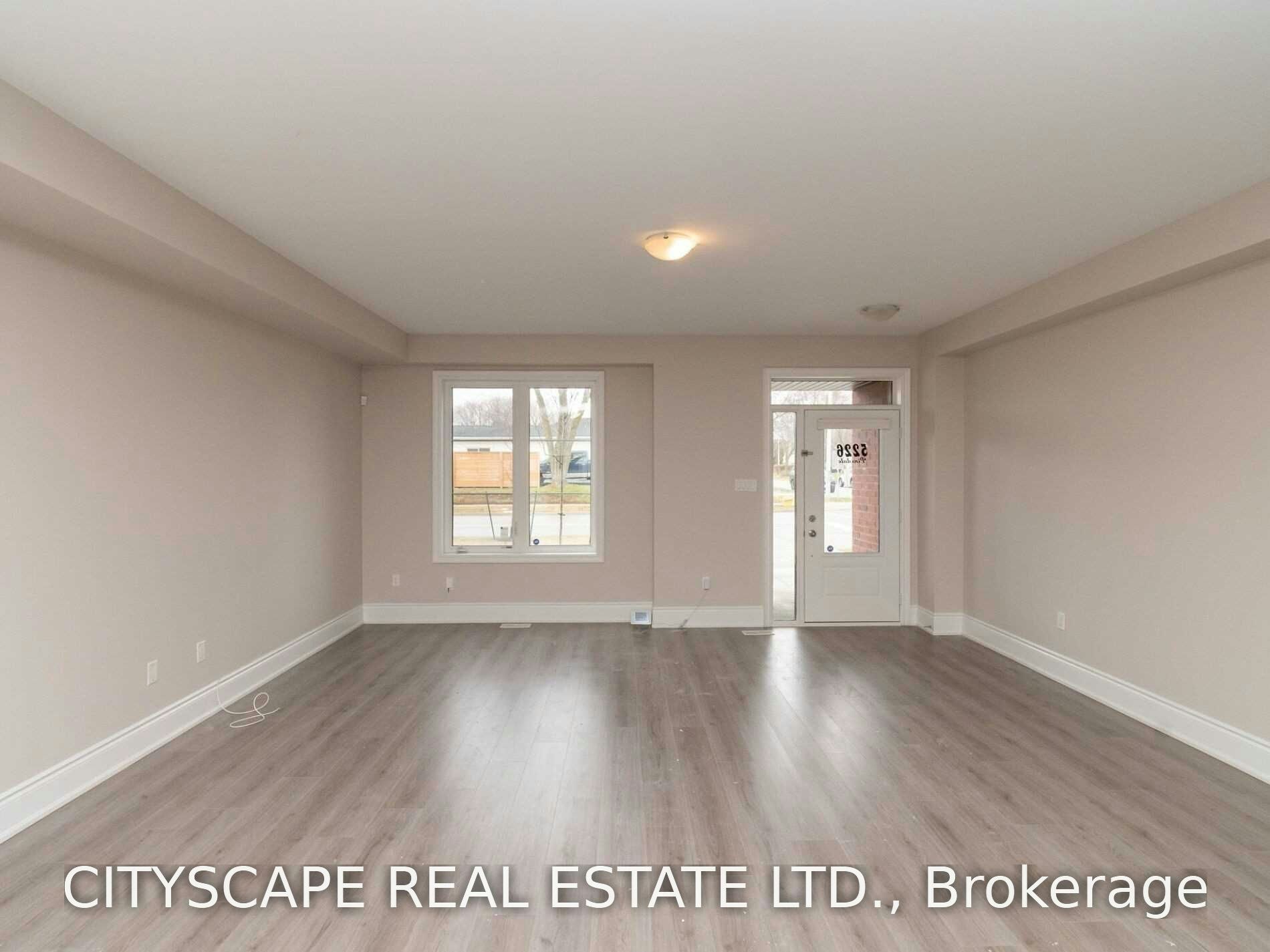 5226 Pinedale Drive, Burlington, ON, L7L 4J1 - 7