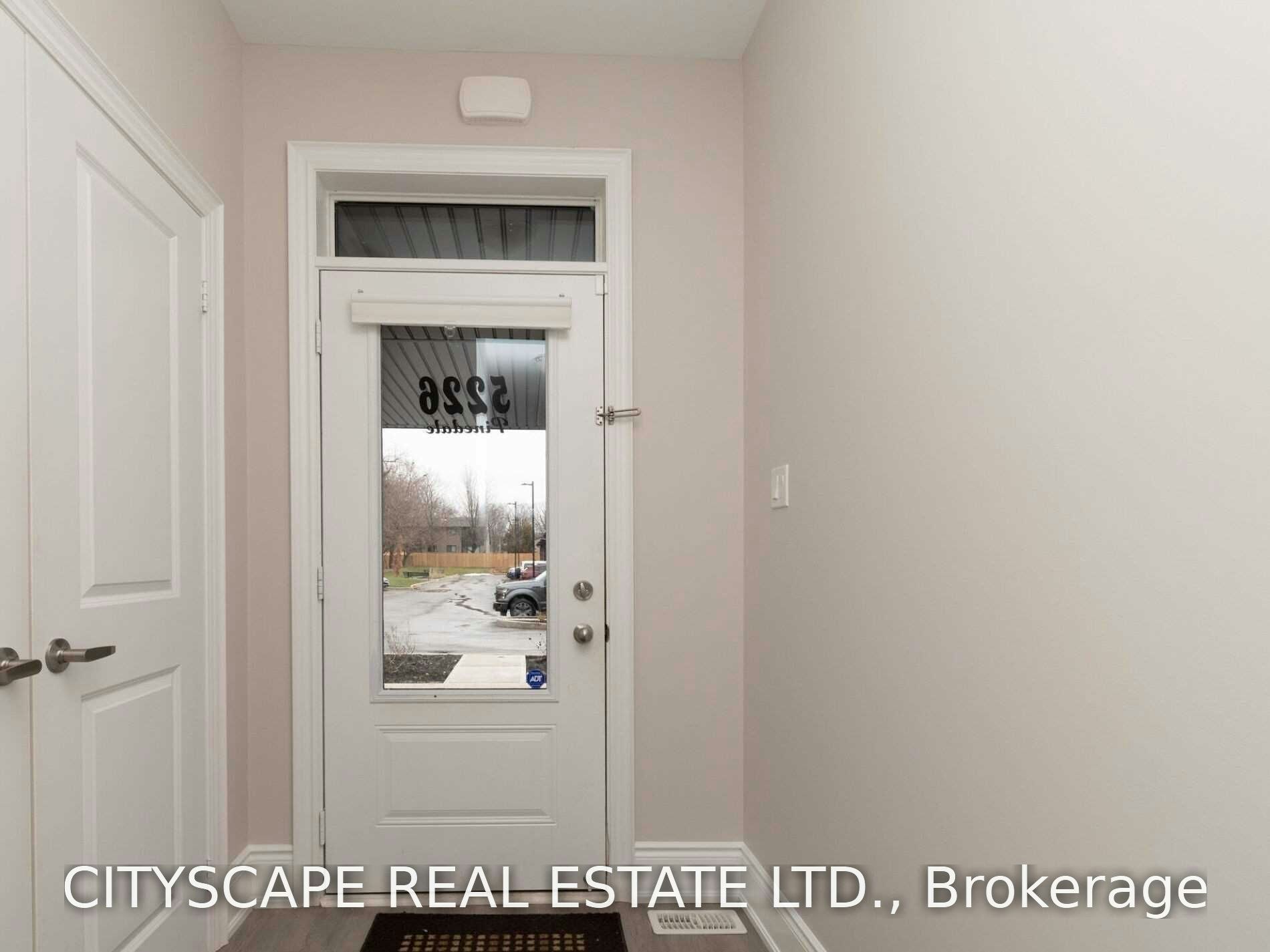5226 Pinedale Drive, Burlington, ON, L7L 4J1 - 3