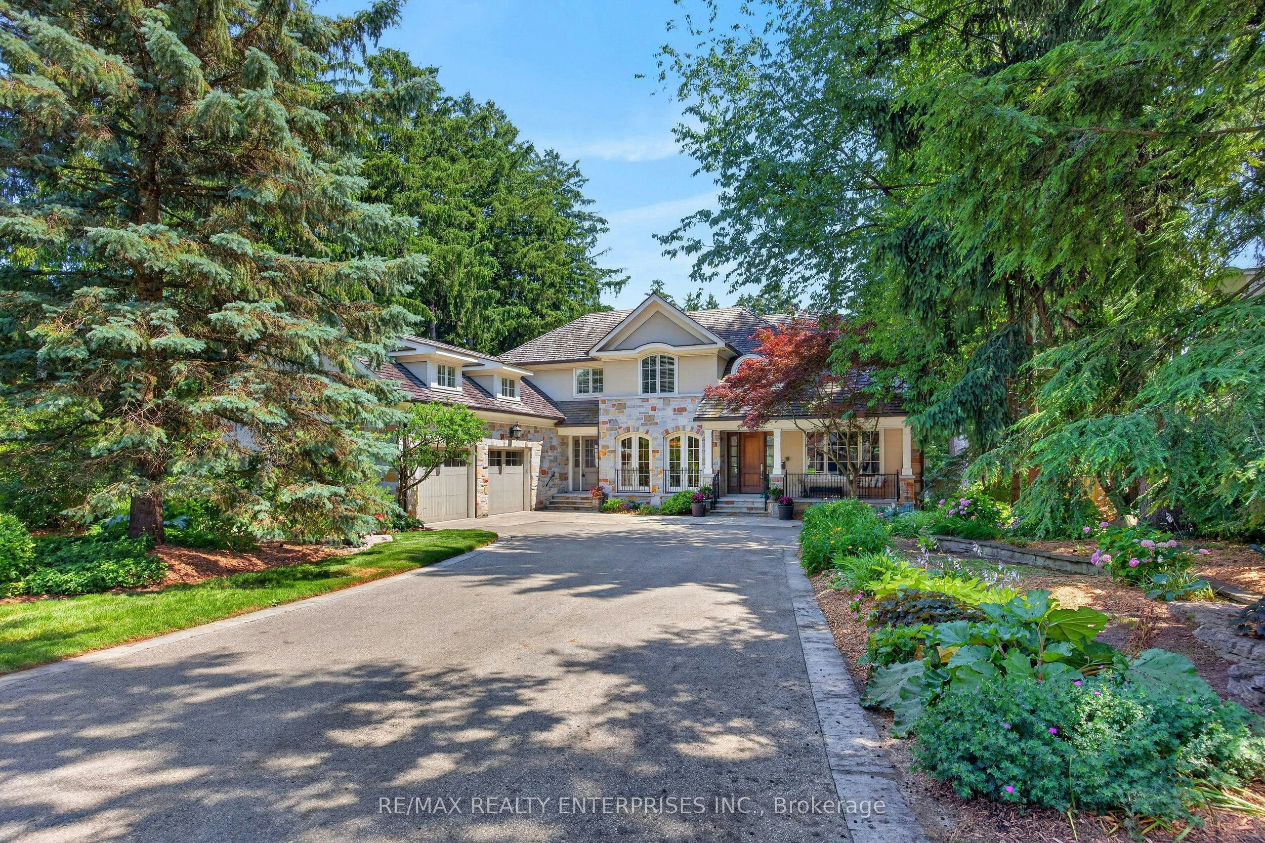 1396 Crescent Road, Mississauga, ON, L5H 1P6