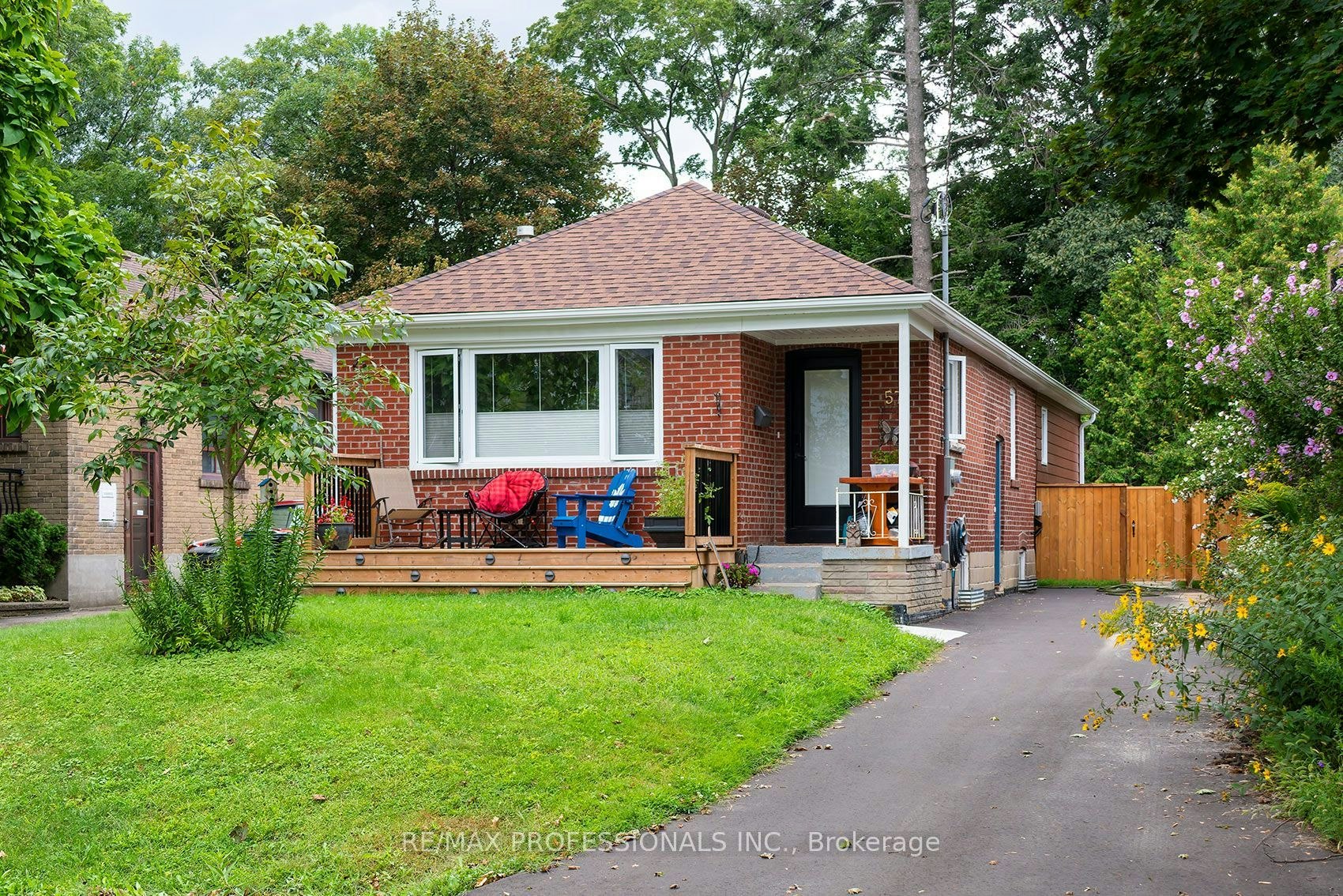 57 Enfield Avenue, Toronto, ON, M8W 1T6