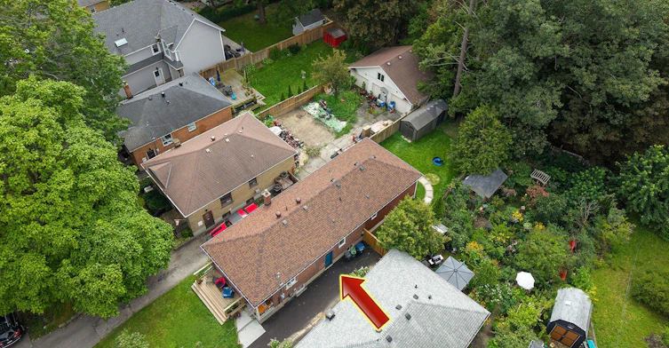 57 Enfield Avenue, Toronto, ON, M8W 1T6 - 2