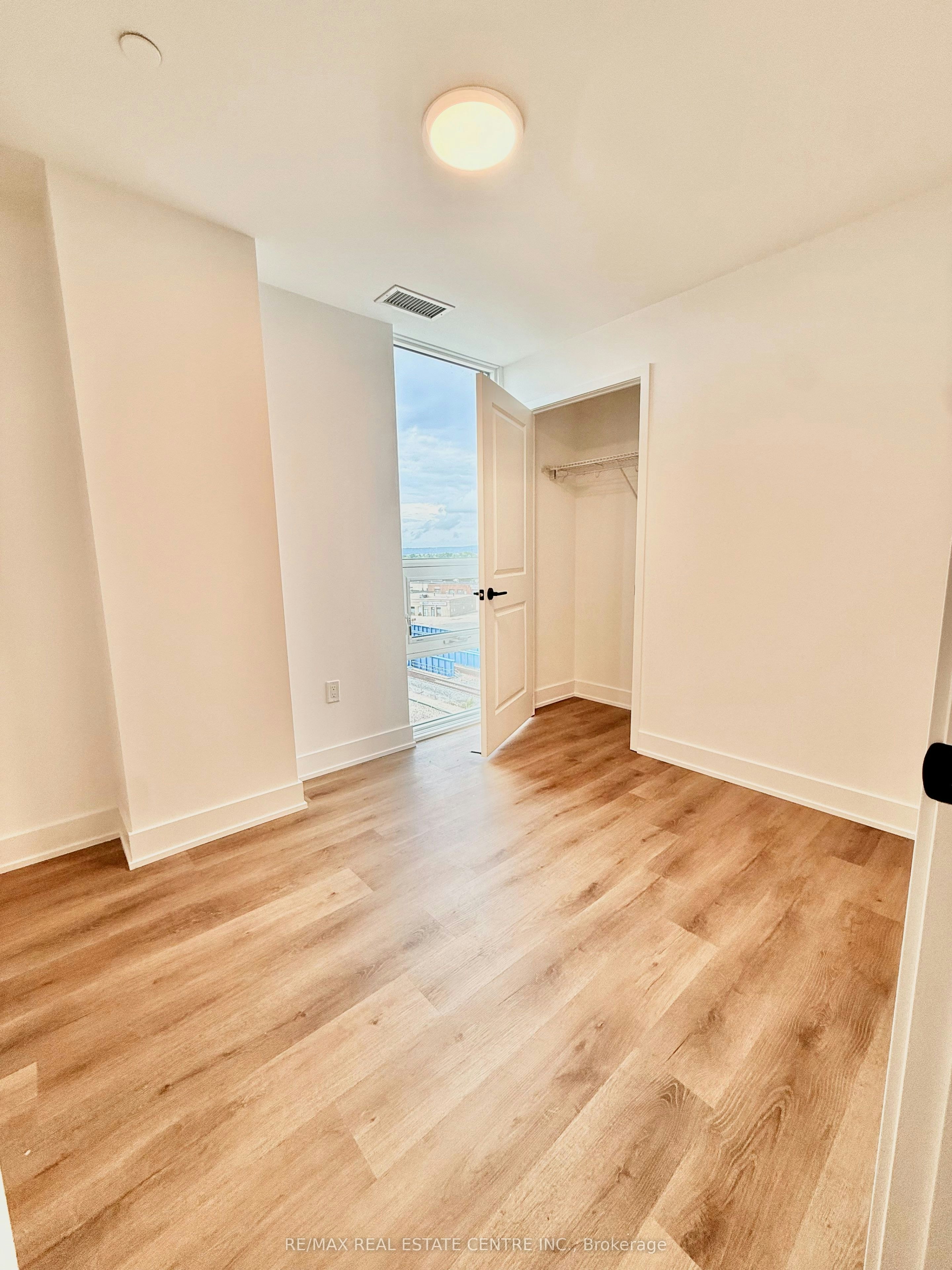 615A-115 Nipissing Road, Milton, ON, L9T 1R3 - 10