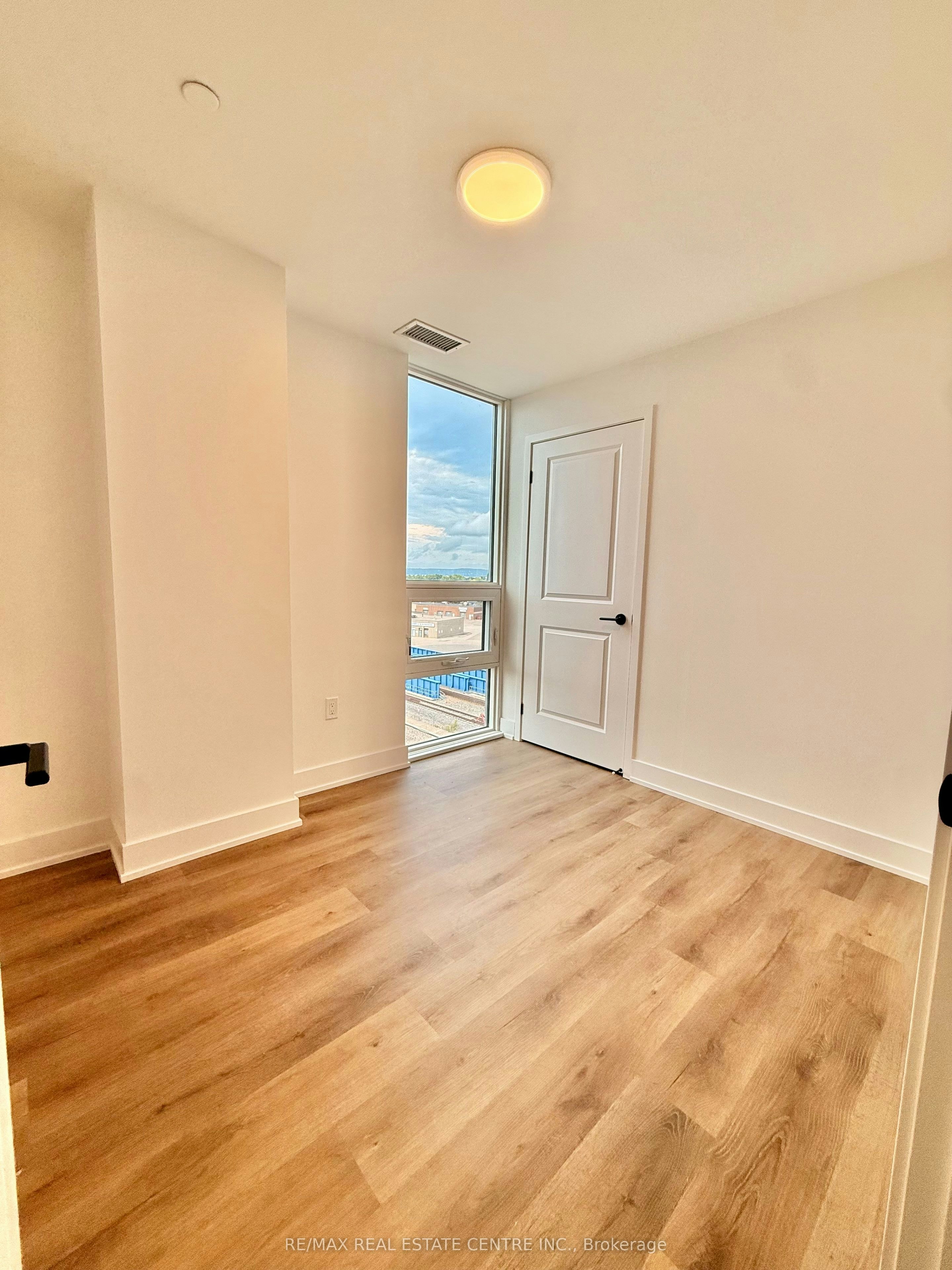 615A-115 Nipissing Road, Milton, ON, L9T 1R3 - 11