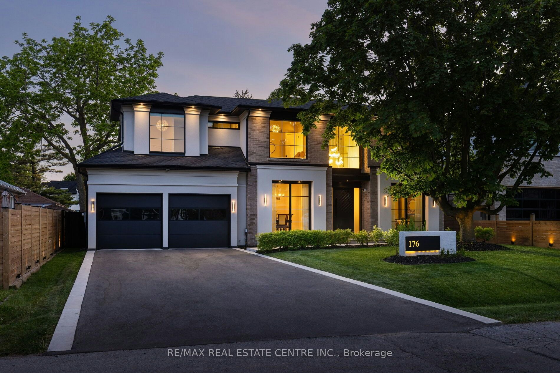 176 Weybourne Road, Oakville, ON, L6K 2T7
