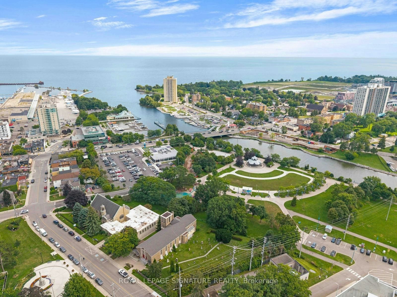 1103-21 Park Street E, Mississauga, ON, L5G 1L6