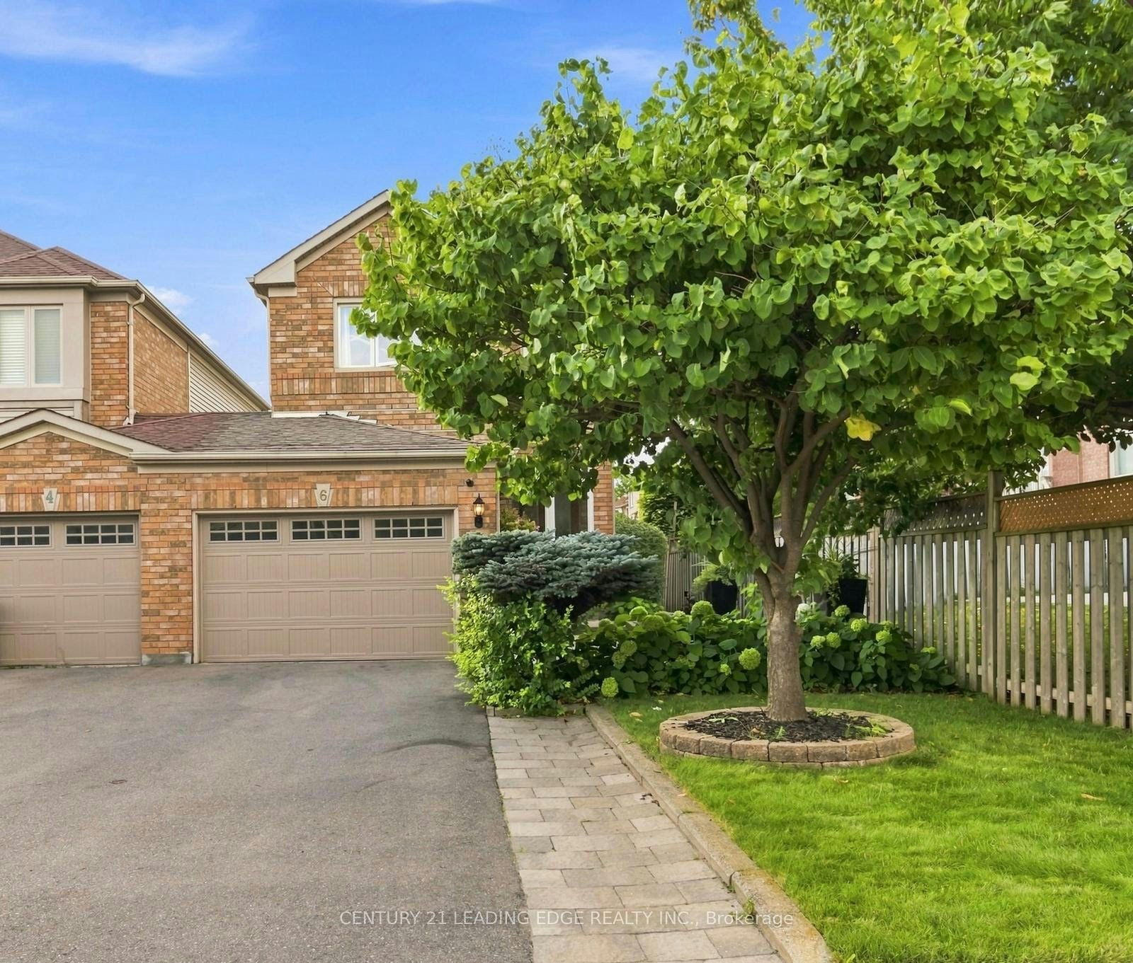 6 Birchcliffe Drive, Brampton, ON, L6Z 4T3
