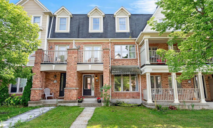 878 Jempson Path