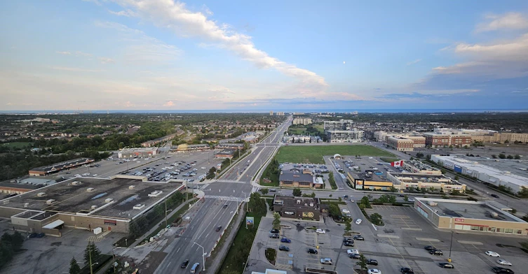 2010-297 Oak Walk Drive, Oakville, ON, L6H 6Z3 - 18