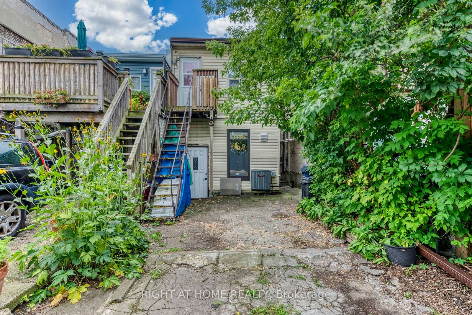 A-3146 Dundas St Street W, Toronto, ON, M6P 2A1 - 25