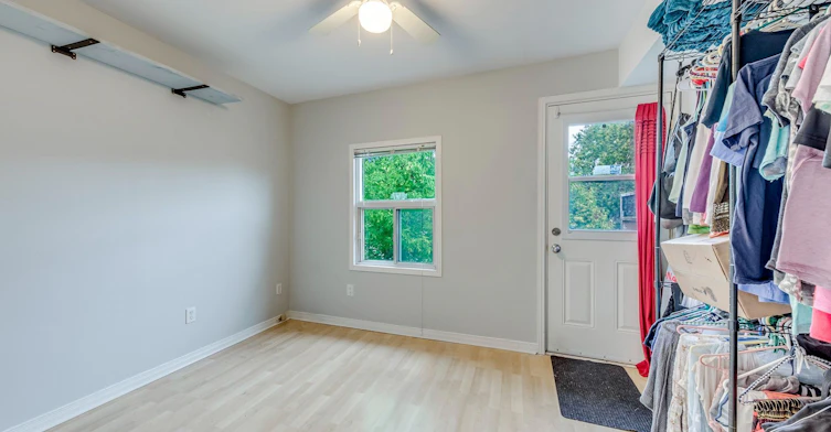 A-3146 Dundas St Street W, Toronto, ON, M6P 2A1 - 22