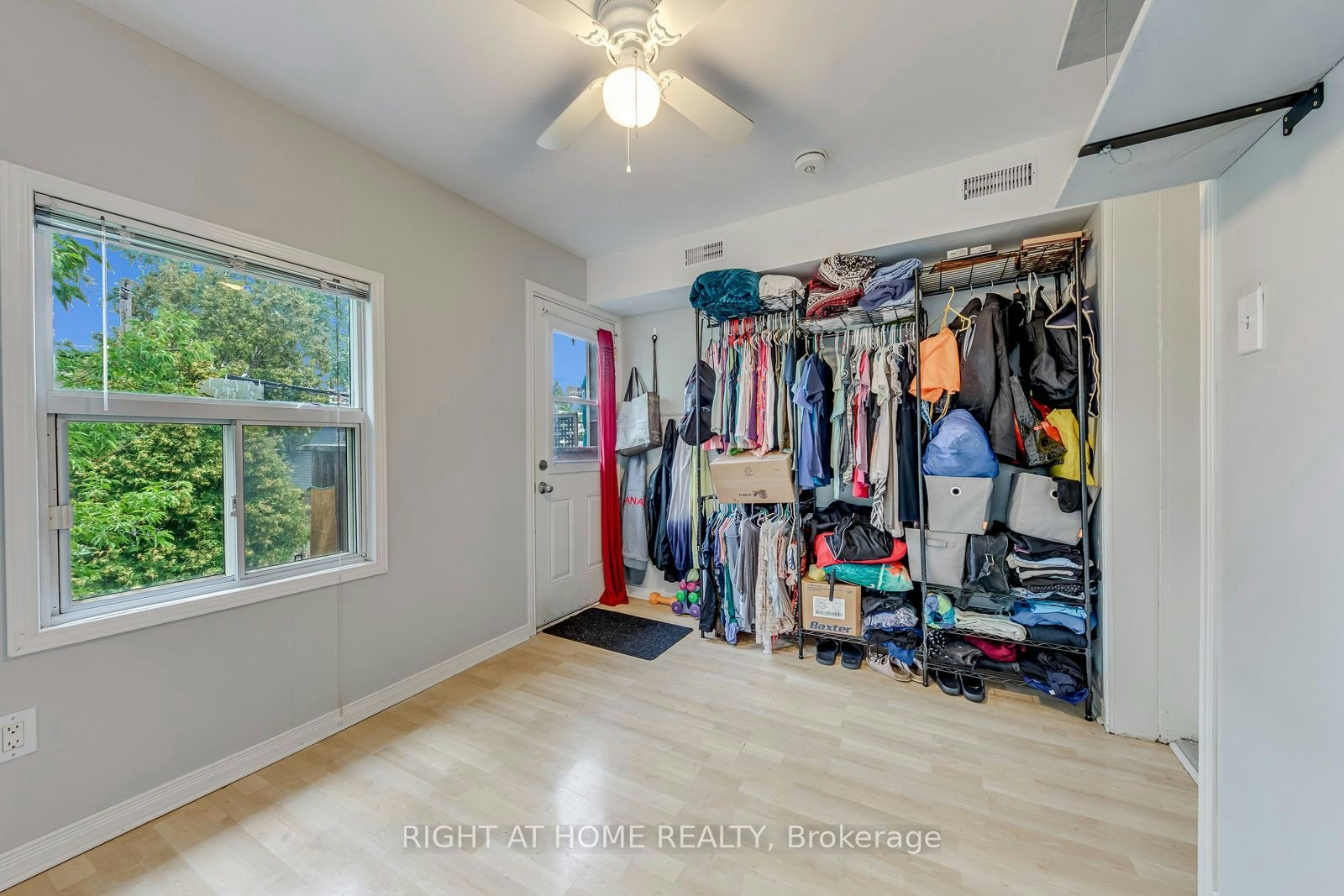 A-3146 Dundas St Street W, Toronto, ON, M6P 2A1 - 24