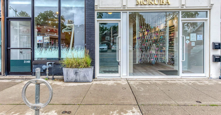 A-3146 Dundas St Street W, Toronto, ON, M6P 2A1 - 3