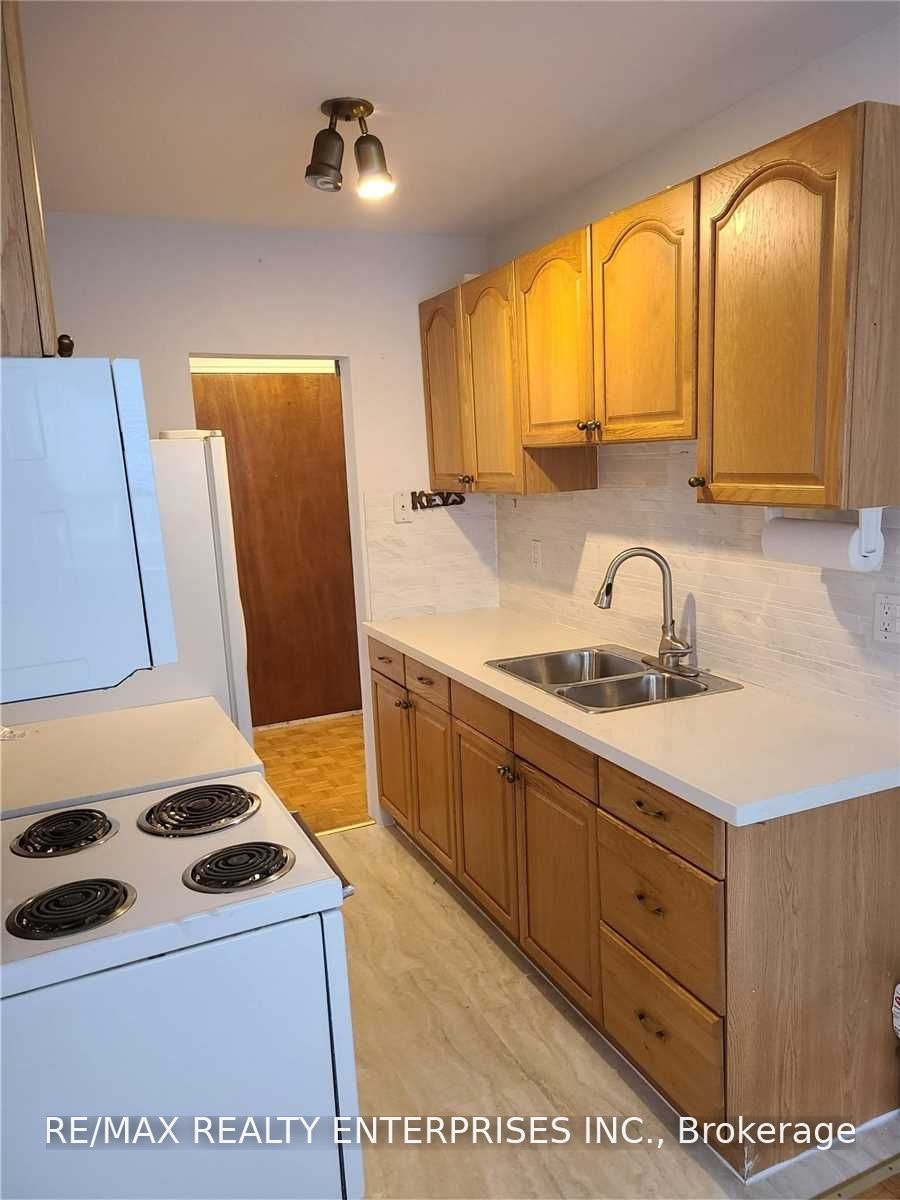 3-54 Rabbit Lane, Toronto, ON, M9B 5S7 - 7
