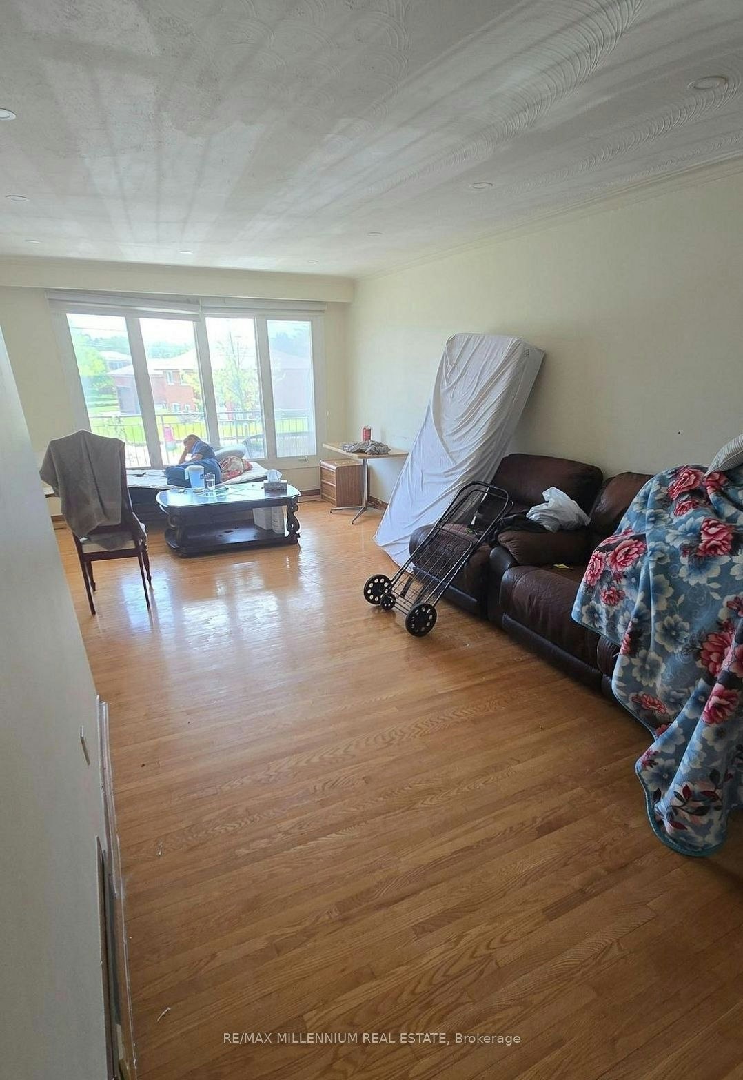 130 Ardwick Boulevard, Toronto, ON, M9M 1W2 - 3