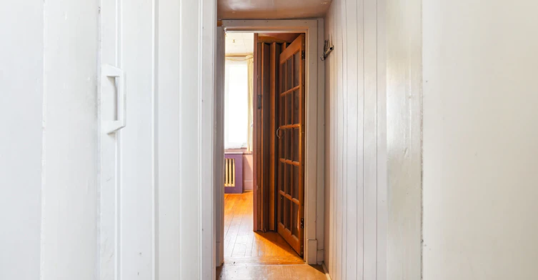 Main Level 2 Bedroom-2585 Lake Shore Boulevard W, Toronto, ON, M8V 1G3 - 9