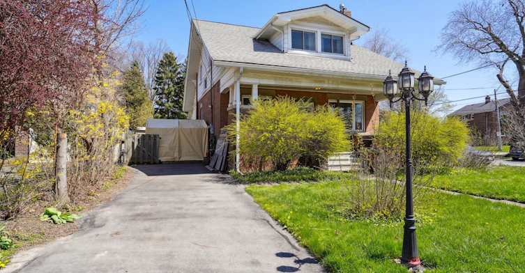 Second Floor-2585 Lake Shore Boulevard W, Toronto, ON, M8V 1G3