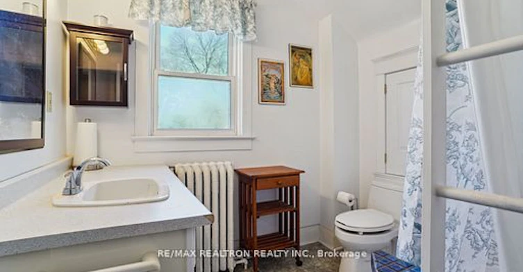Second Floor-2585 Lake Shore Boulevard W, Toronto, ON, M8V 1G3 - 8