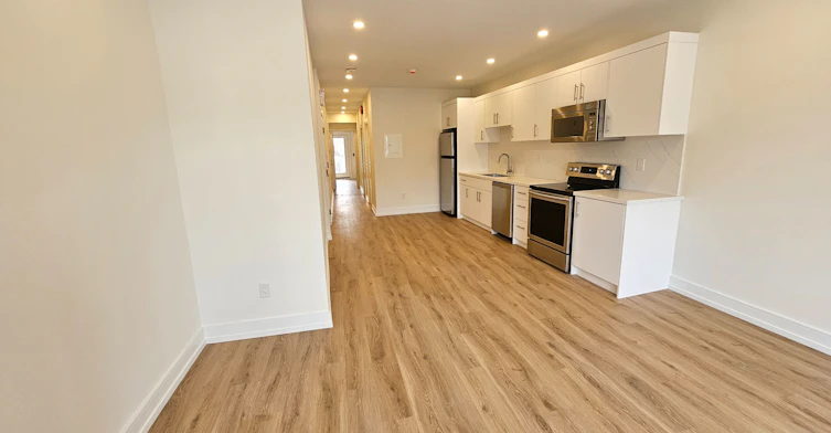 2nd Floor-3293 Dundas Street W, Toronto, ON, M6P 2A5 - 3