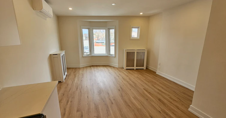 2nd Floor-3293 Dundas Street W, Toronto, ON, M6P 2A5 - 2
