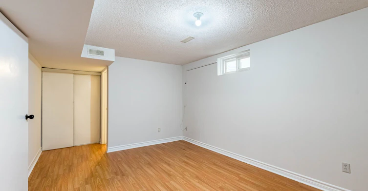 1124 Shagbark Crescent, Mississauga, ON, L5C 3N7 - 26