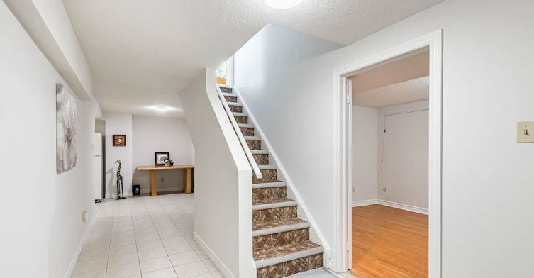 1124 Shagbark Crescent, Mississauga, ON, L5C 3N7 - 24