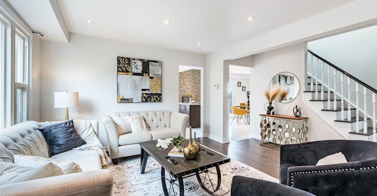 1124 Shagbark Crescent, Mississauga, ON, L5C 3N7 - 4