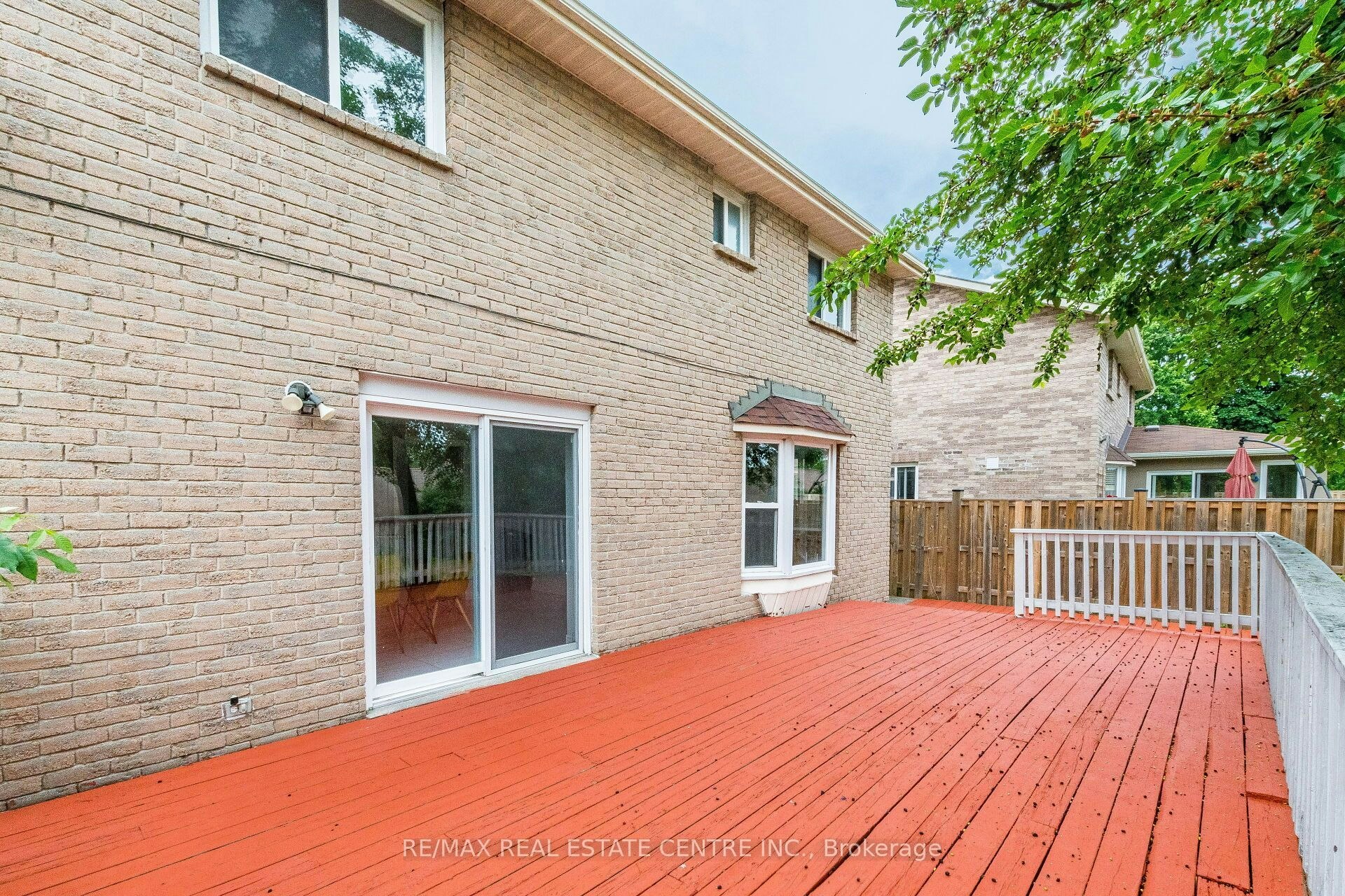 1124 Shagbark Crescent, Mississauga, ON, L5C 3N7 - 34