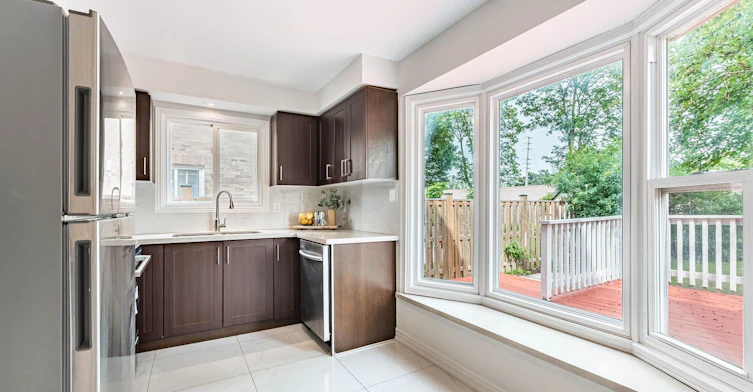 1124 Shagbark Crescent, Mississauga, ON, L5C 3N7 - 11