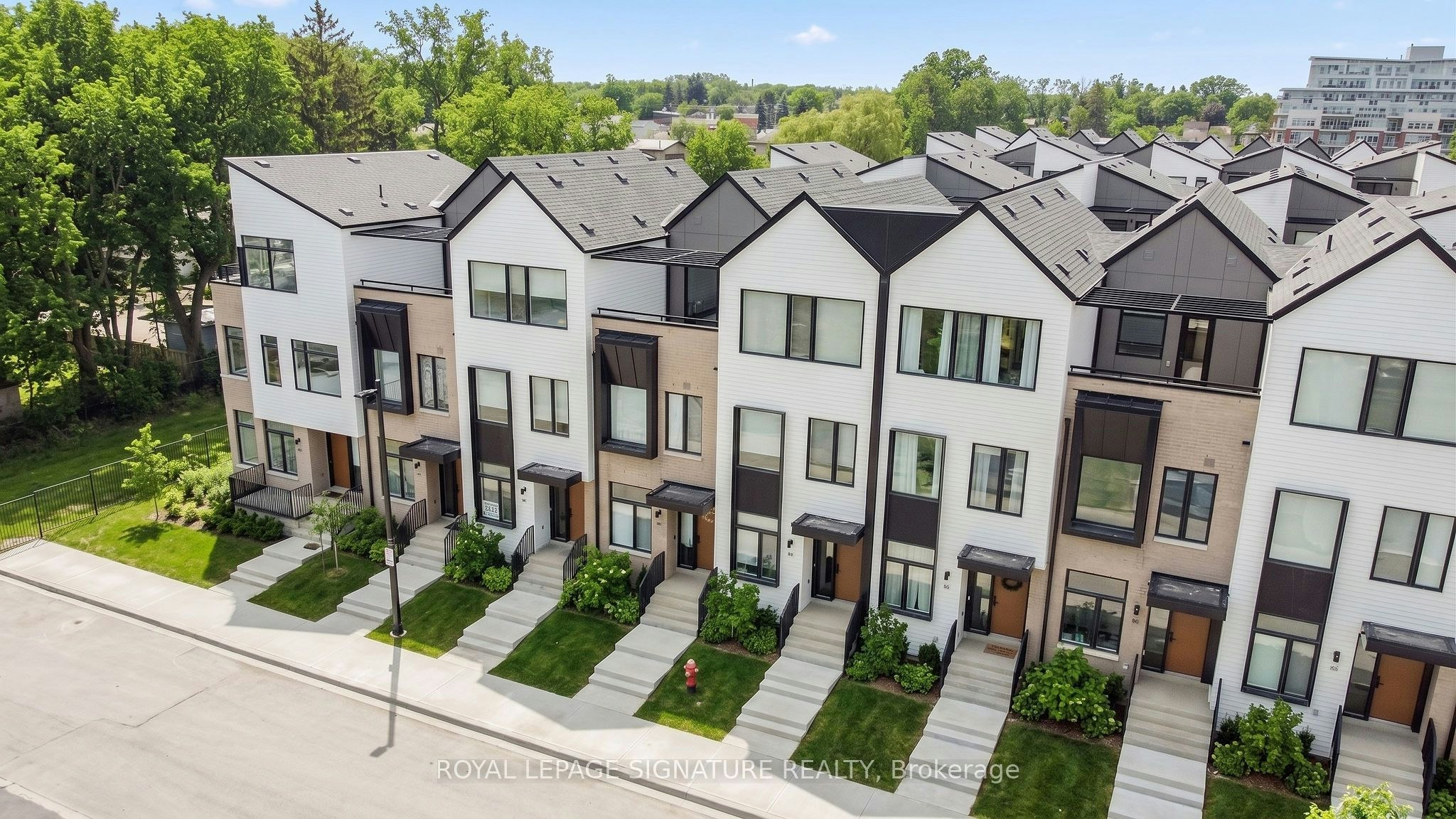 47-40 Lou Parsons Way S, Mississauga, ON, L5H 0B2 - 2