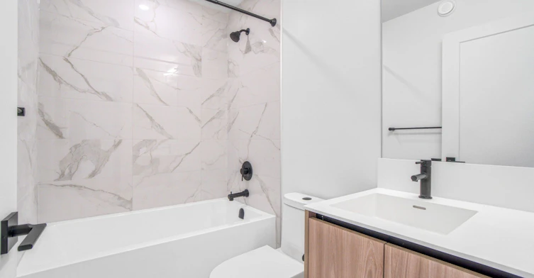 47-40 Lou Parsons Way S, Mississauga, ON, L5H 0B2 - 19