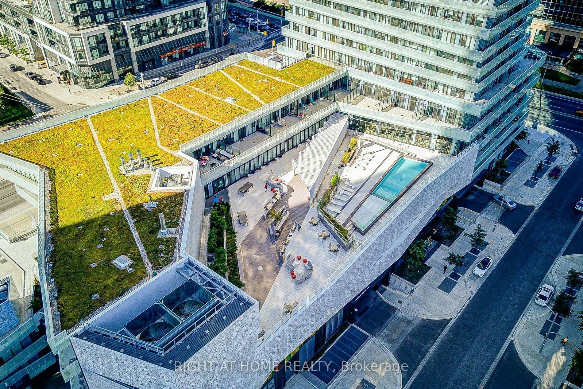 6001-3900 Confederation Parkway, Mississauga, ON, L5B 0M3 - 3