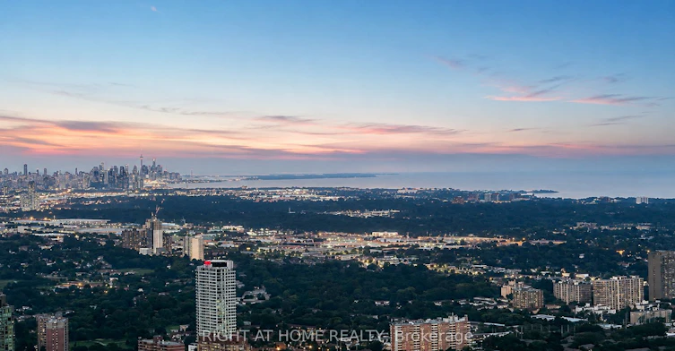 6001-3900 Confederation Parkway, Mississauga, ON, L5B 0M3 - 24