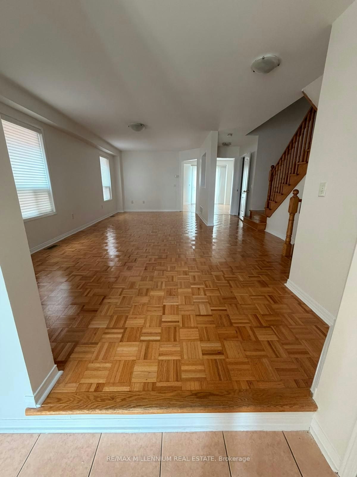 4 Flower Trail, Brampton, ON, L6P 1P1 - 3