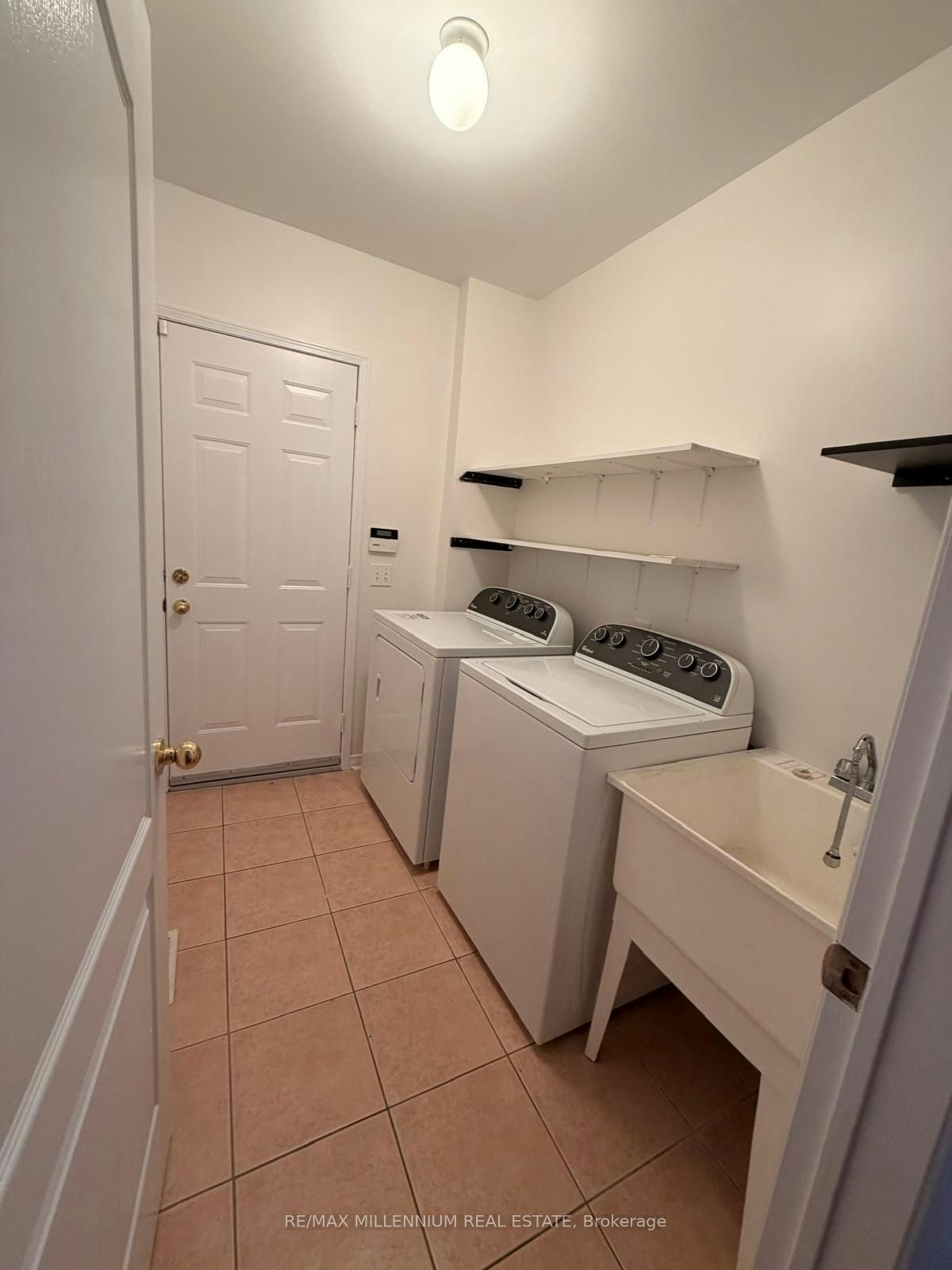 4 Flower Trail, Brampton, ON, L6P 1P1 - 15