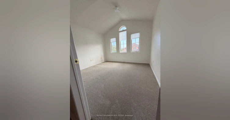 4 Flower Trail, Brampton, ON, L6P 1P1 - 21