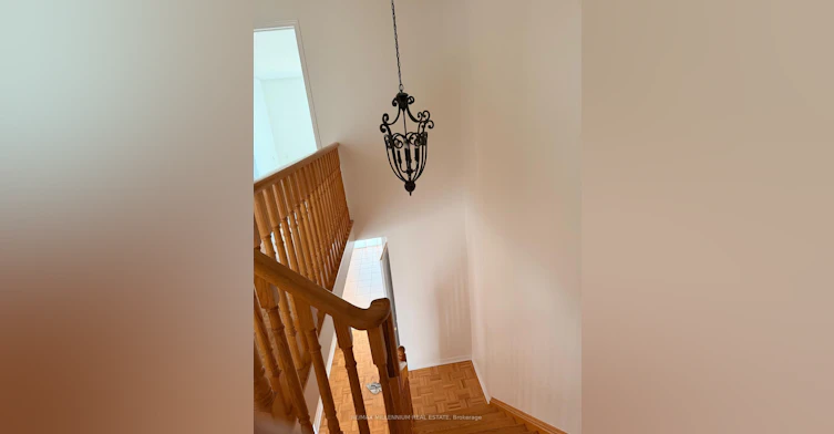 4 Flower Trail, Brampton, ON, L6P 1P1 - 19